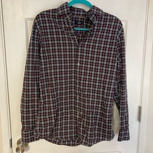 Boss Slim Fit red and black plaid long sleeve button up 42 16 1/2